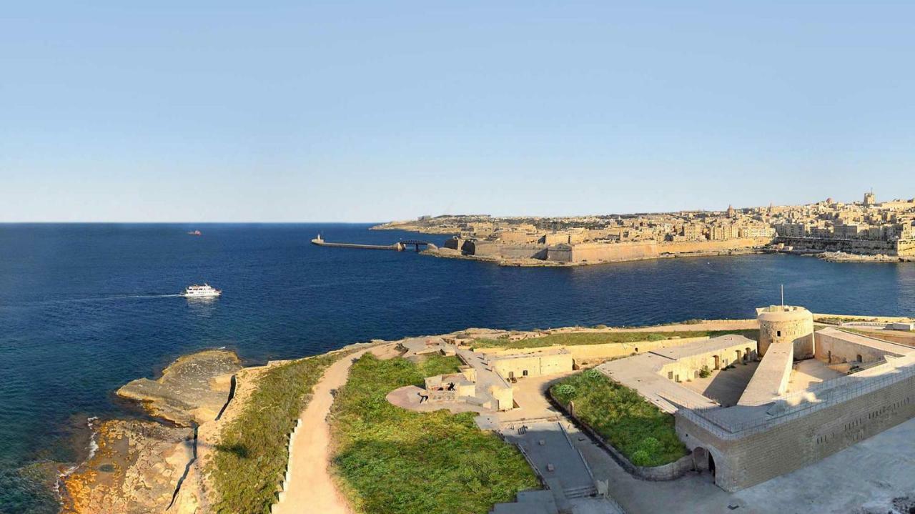 Gorgeous Apartment With Terrace In Fort Cambridge, Pool Sliema Esterno foto