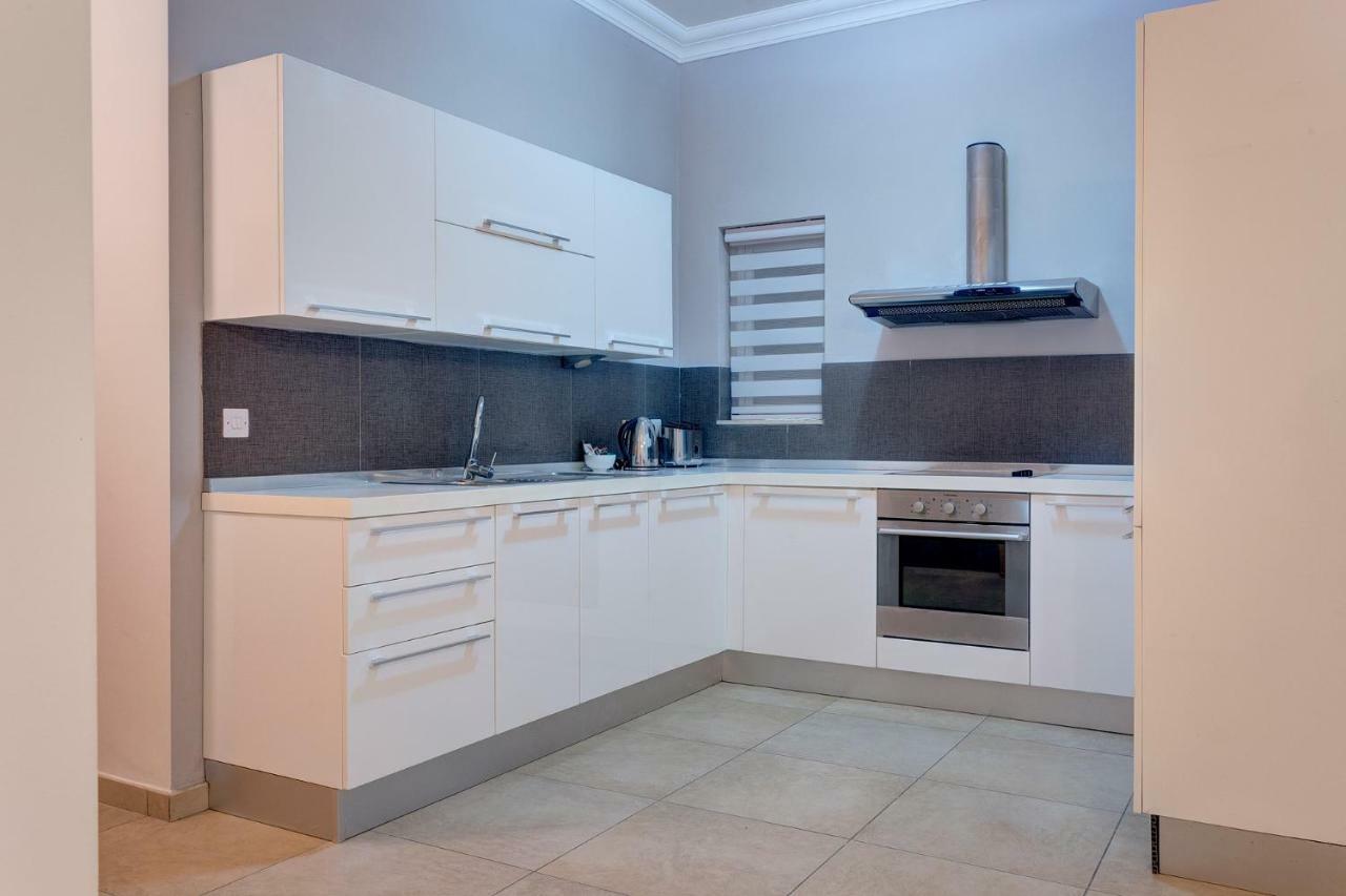 Gorgeous Apartment With Terrace In Fort Cambridge, Pool Sliema Esterno foto